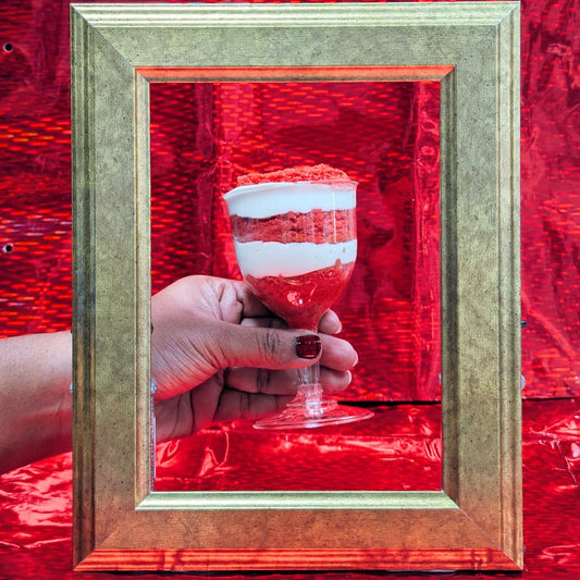 Red Velvet Kiss Cup